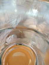 Afbeelding in Gallery-weergave laden, Melkwit veren theelicht set